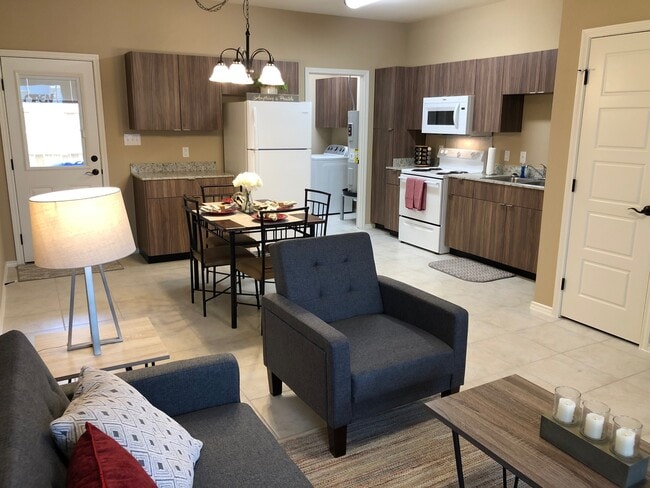 Foto del edificio - 2206 E US Highway 281