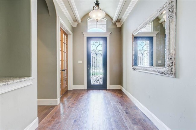 Building Photo - 2306 Marseilles Ct