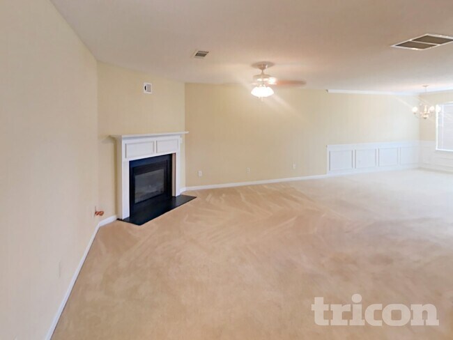 Foto del edificio - 5853 Sepulveda Ln