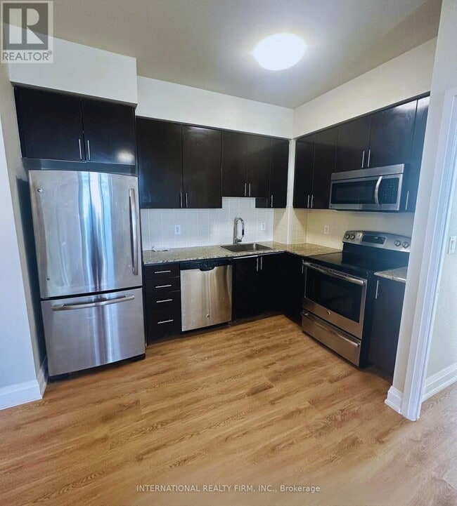 Photo du bâtiment - 7171 Yonge St