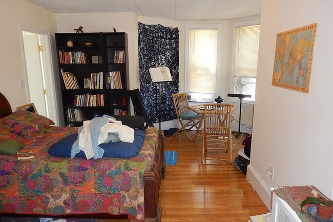 Building Photo - 0.0 bedroom in Somerville Massachusetts 02145