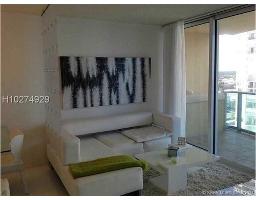 Building Photo - 2501 S Ocean Dr