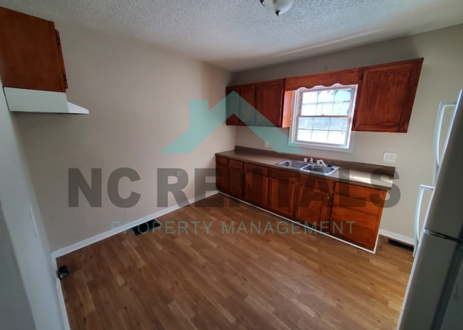 Photo - 114 N Jackson Ave House