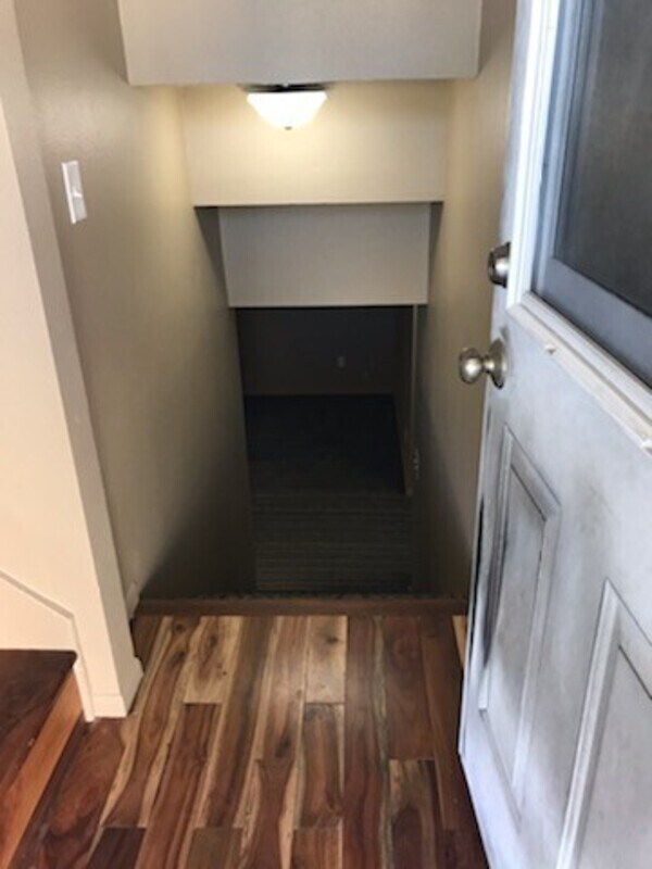 Foto del edificio - 1315 Kimball Ave