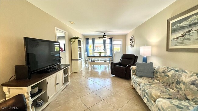 Foto del edificio - 6300 South Pointe Blvd