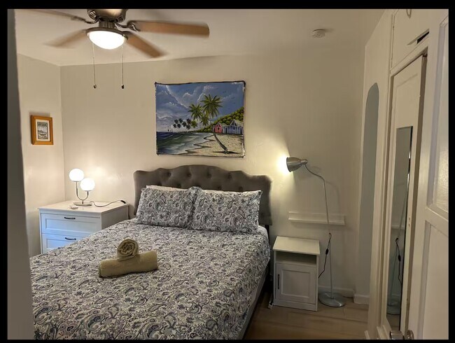 Bedroom connects to bathroom on the far right - 3990 Strandway