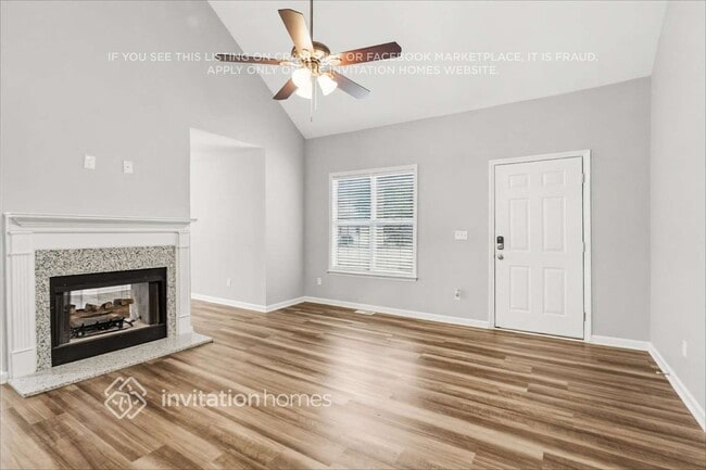 Building Photo - 204 Zircon Ln