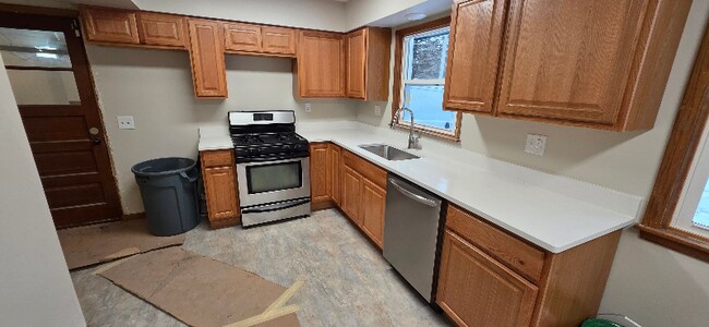 Foto del edificio - 7808 N Humboldt Ave