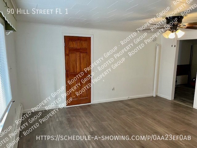 Foto del edificio - 2 Bedroom near Downtown Troy-- Heat, Parki...