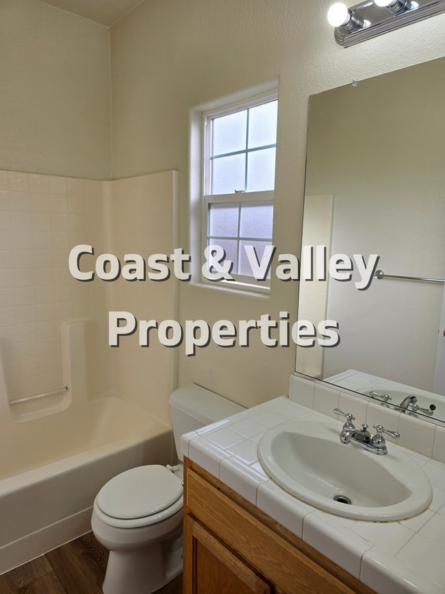 Foto del edificio - FOR RENT: 1-Bedroom Apartment in Greenfield