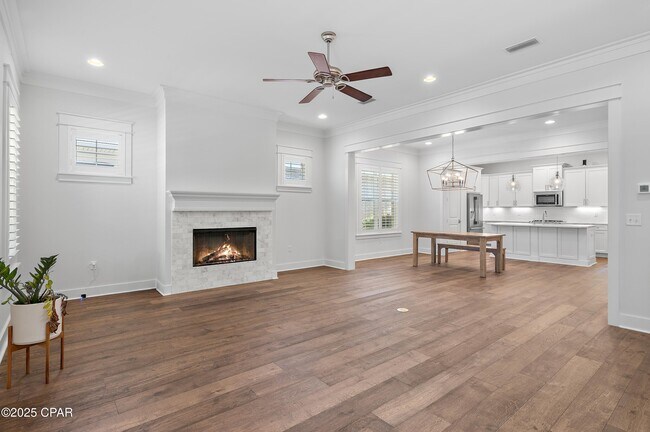 Foto del edificio - 298 Cobalt Ln