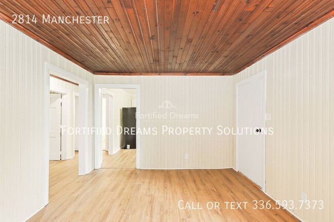 Foto del edificio - 2814 Manchester-