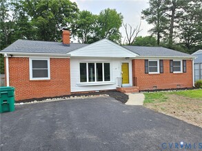 Building Photo - 7508 Mayland Dr