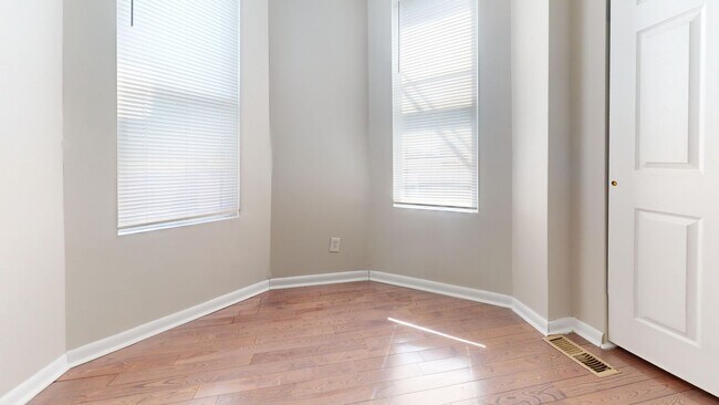 Foto del edificio - Beautiful 3 Bedroom Home - Section 8 is OK