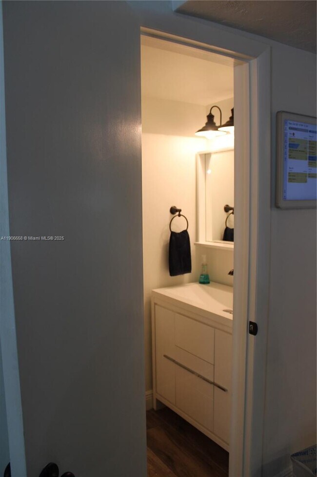 Foto del edificio - 9776 SW 92nd Terrace