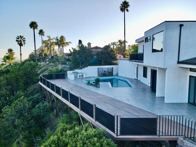 Building Photo - 2260 Apollo Dr