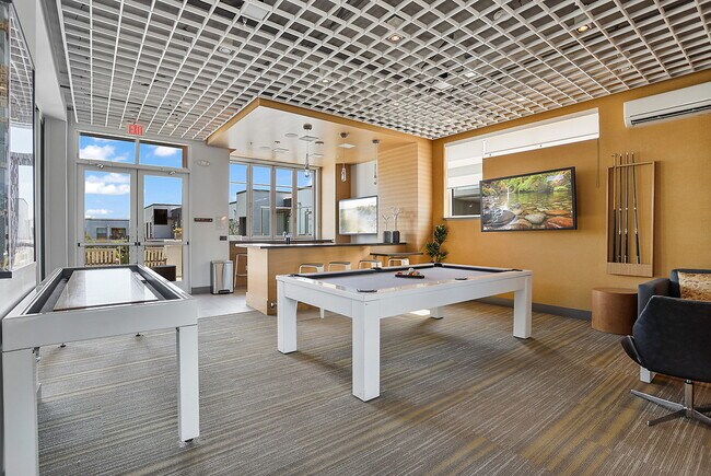 Foto del edificio - ROEN Menlo Park