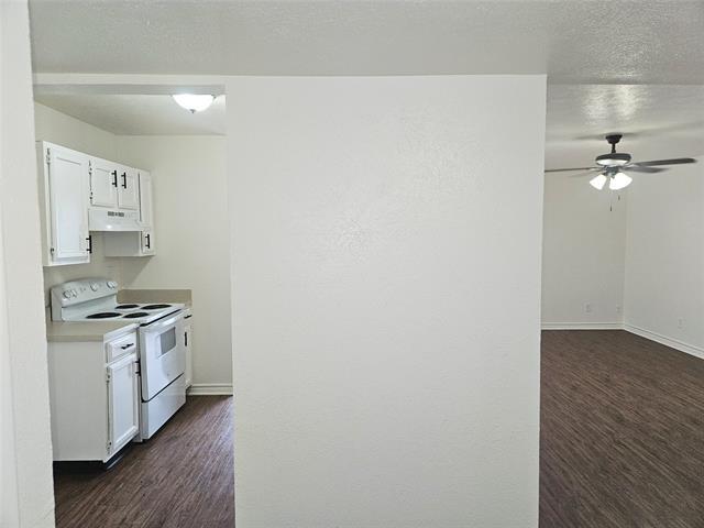 Building Photo - 2316 Wildbriar Dr