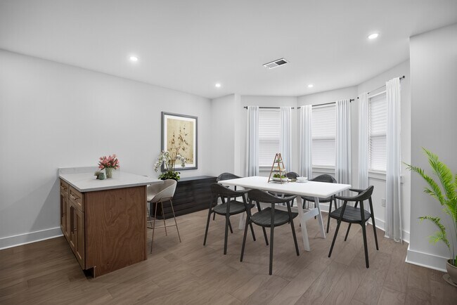 Foto del edificio - 532 E Johnson St