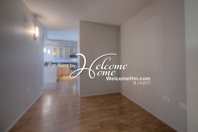 Foto del edificio - Coming Soon - Downtown High-rise Montage A...