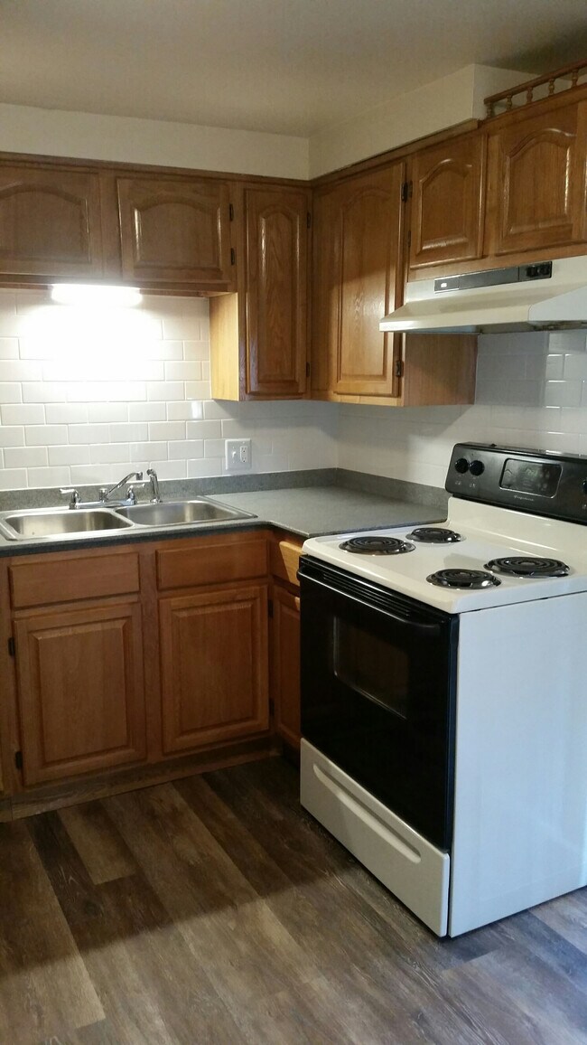 Se alquila la vivienda ubicada en 103 Stonecrest Lane, Butler, Pensilvania. - 103 Stonecrest Dr