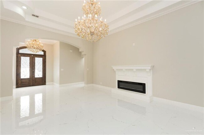 Foto del edificio - 3307 Pelican Lake Ave