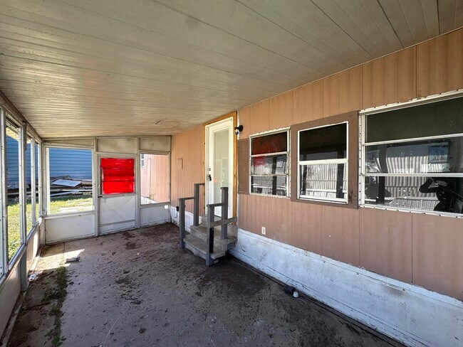 Foto del edificio - 920 Boardwalk Ln