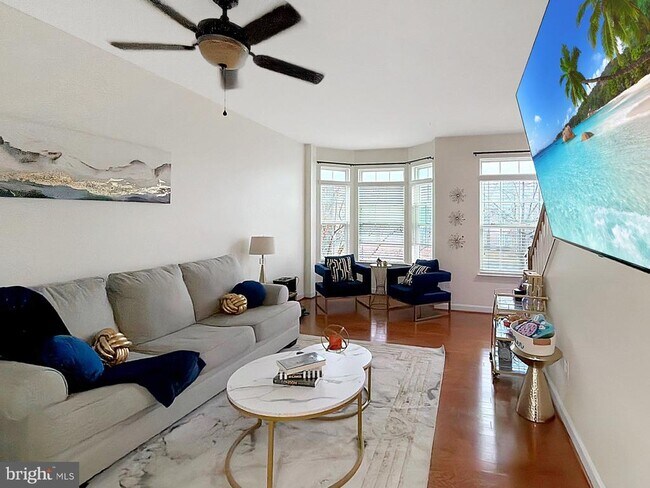 Foto del edificio - 423 Garrett A Morgan Blvd