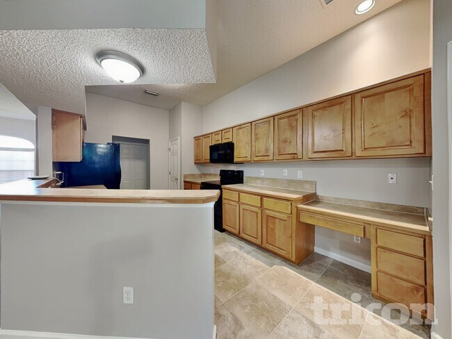 Foto del edificio - 2738 Ravine Hill Dr