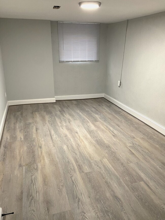 Foto del edificio - 837 N Fulton Ave