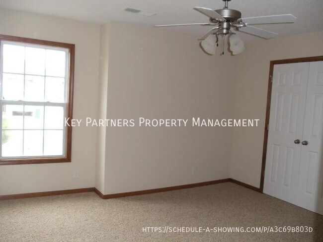 Foto del edificio - 1640 SW Highland Dr