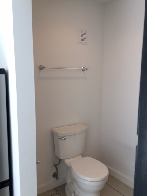 Building Photo - 5312 9th Ave NE