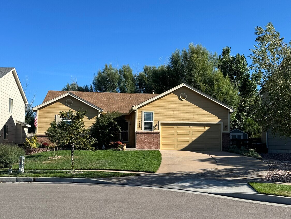 Foto principal - 1124 Mt Estes Dr