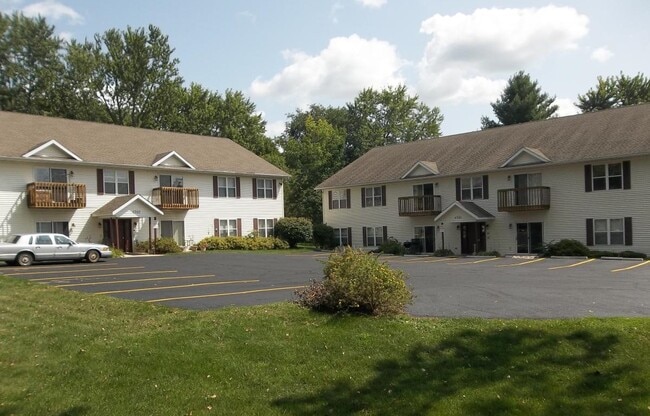Building Photo - 4700 Siggelkow Rd