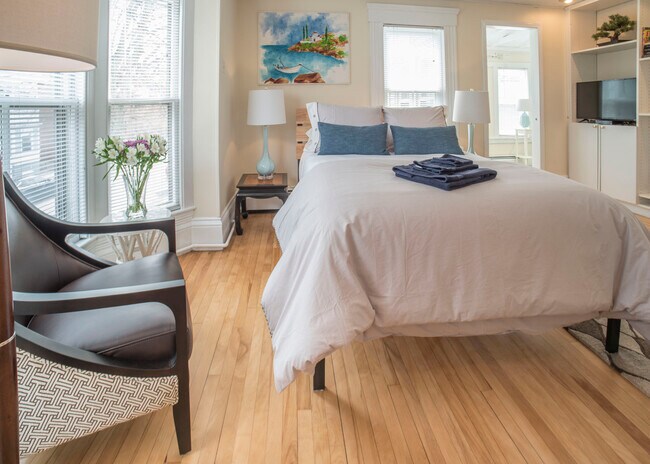 vista desde la cocina - 142 Neal St