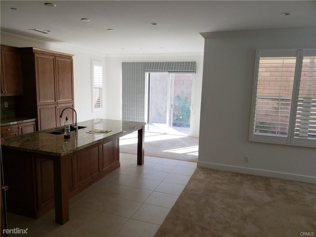 Building Photo - 4 br, 4 bath House - 114 Yuba