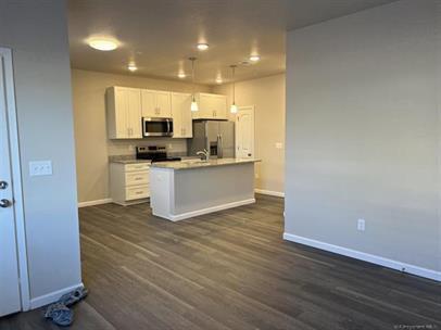 Building Photo - 1405 Richard Martin Dr