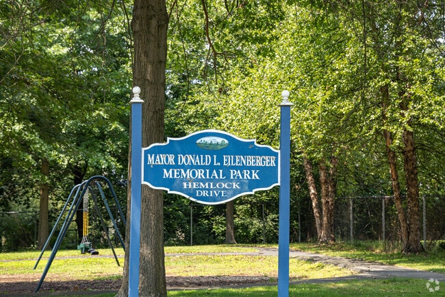 Mayor Donald L. Eilenberger Memorial Park sign.