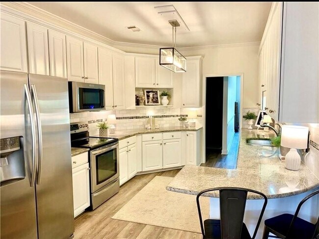 Foto del edificio - 805 Doe Hill Ln