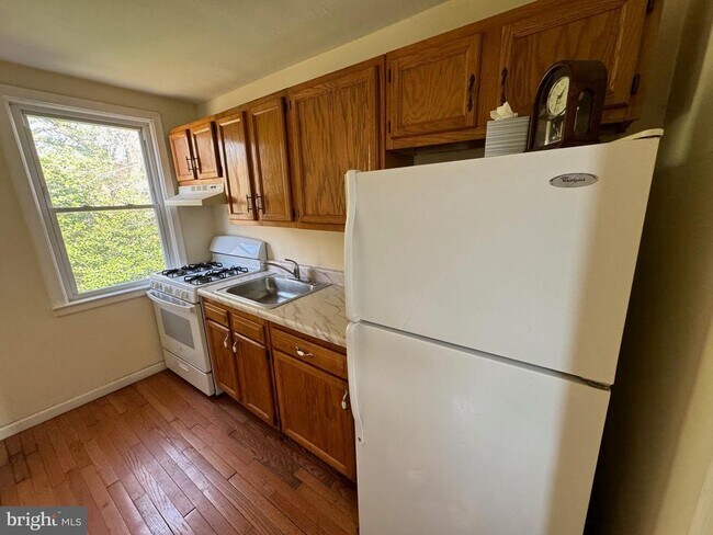 Foto del edificio - 3211 W 2nd St