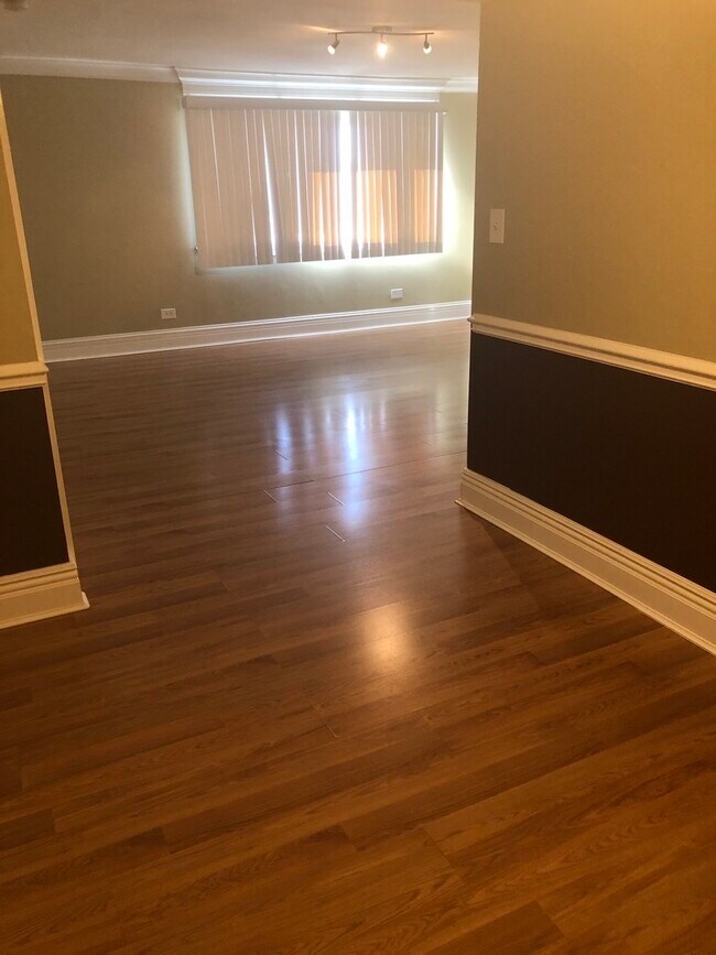 Foto del edificio - 10436 Nashville Ave