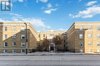 Building Photo - 407 Elgin St