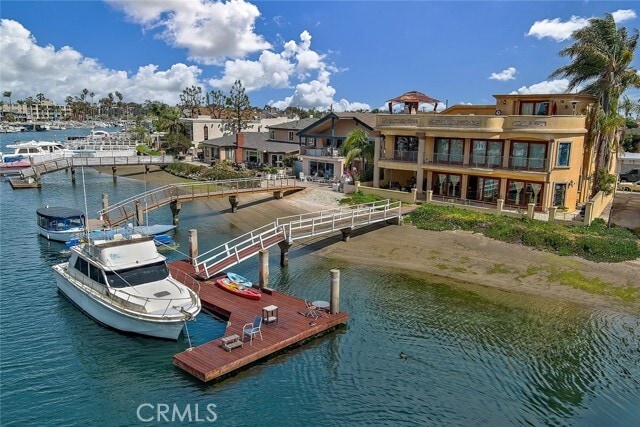 Building Photo - 5455 E Sorrento Dr