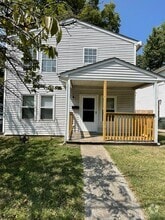 Building Photo - 427 Hawkins Ave
