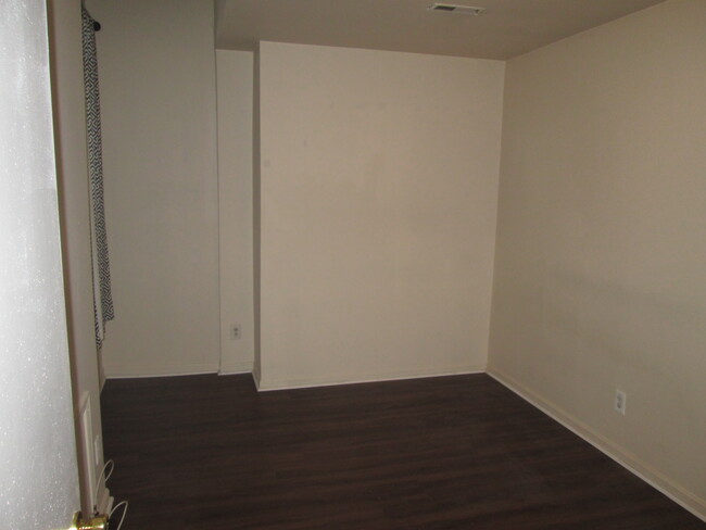 Building Photo - 2314 Eutaw Pl