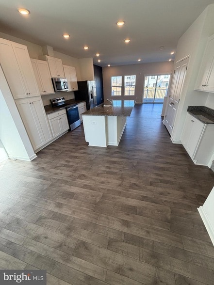 Building Photo - 2609 Grey Wolf Ln