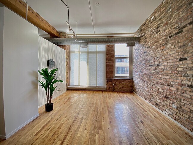Foto del edificio - 417 S Jefferson St