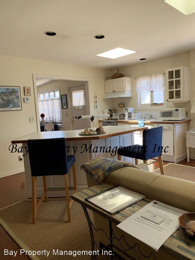 Foto del edificio - 1 br, 1.5 bath House - 218 Fifth Street