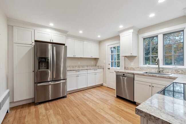 Building Photo - 40 A Baker Bridge Rd