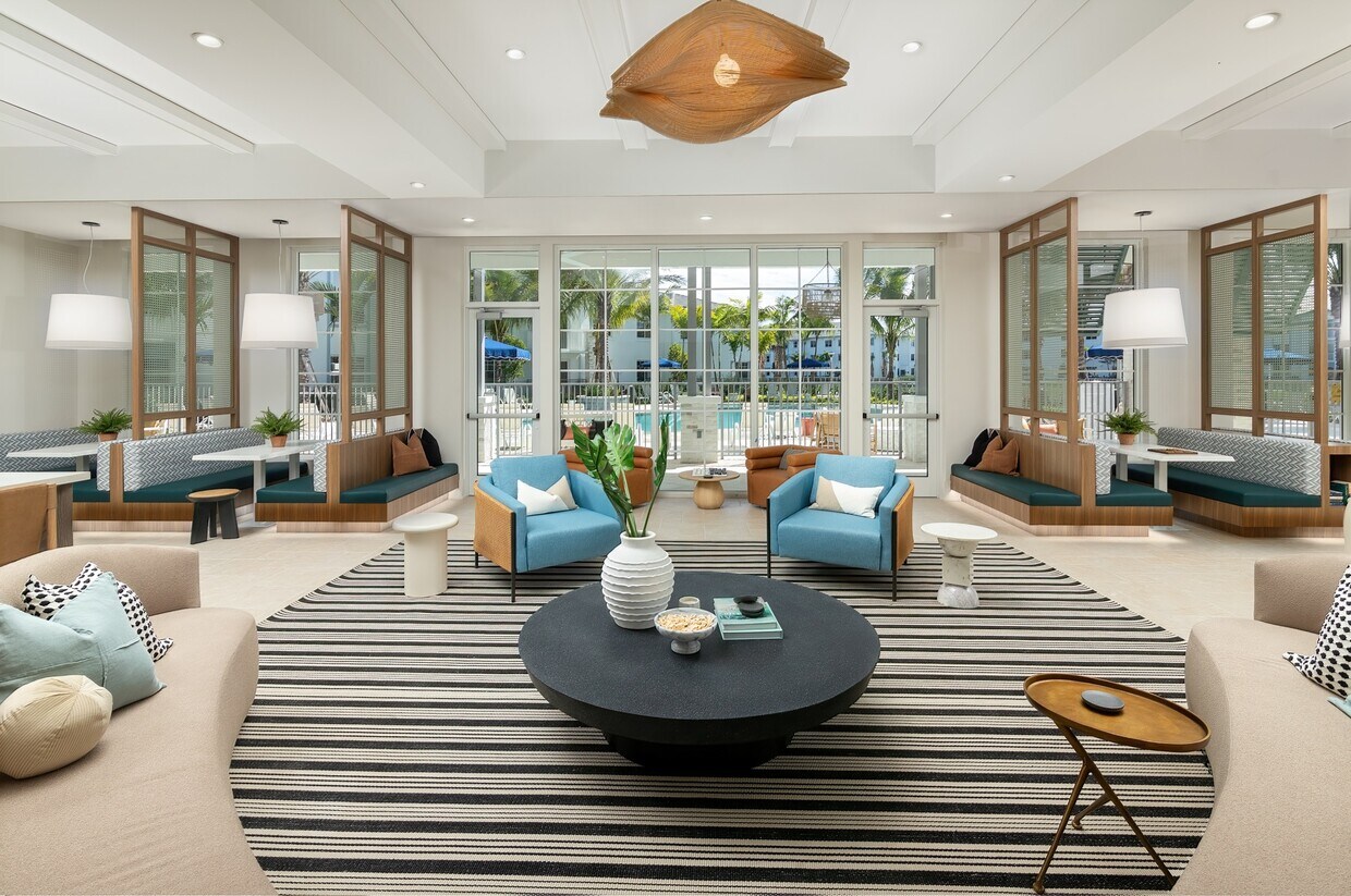 Elan Polo Gardens - 4310 Chukka Ln Lake Worth, FL 33467